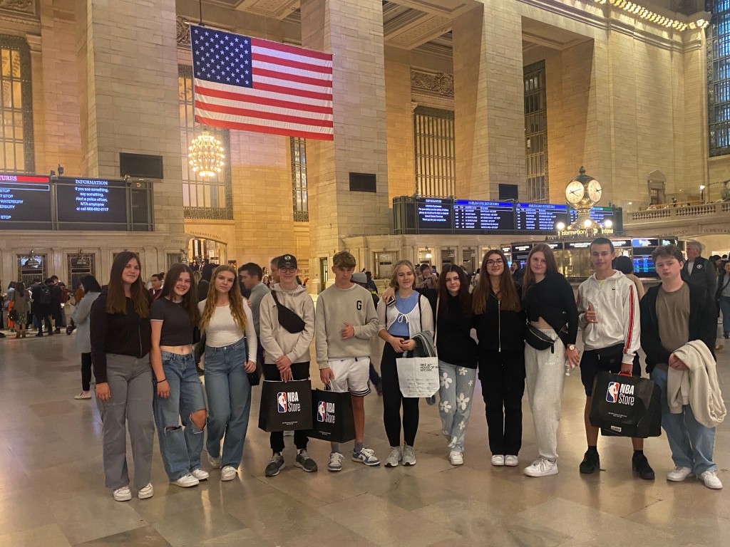 October 18th: More Sightseeing & My Sweet 16